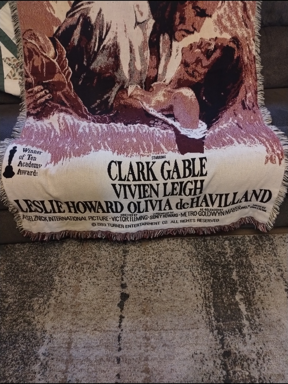 Gone With the Wind Jacquard Throw Blanket - Burgundy/Tan - Picture 3 of 5